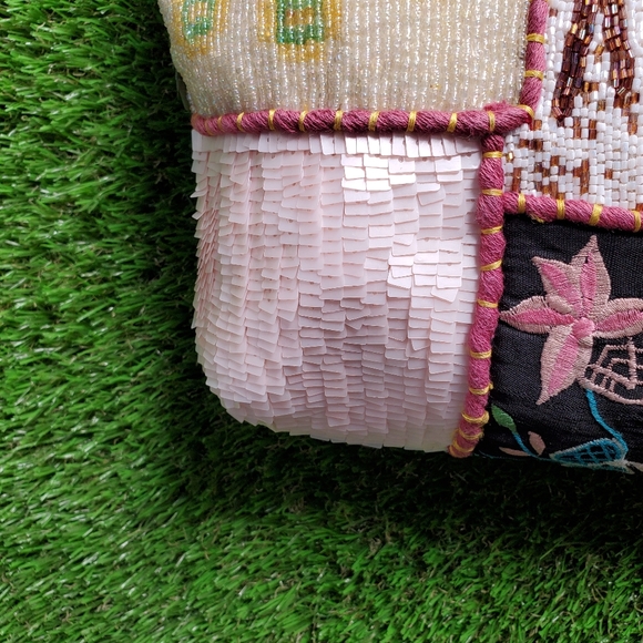 Multicolor Mixed Print Sequin Beaded Handbag - Picture 7 of 9